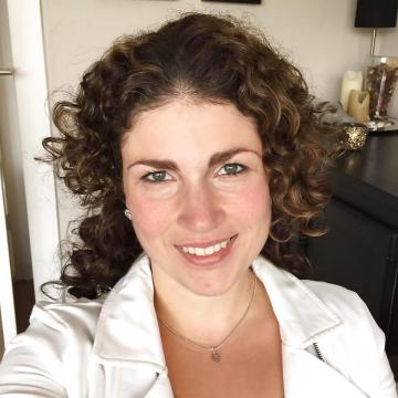 curlyAri uit Zuid-Holland,Nederland